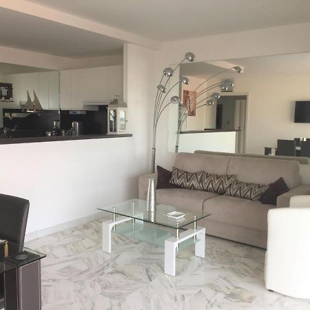 Appartement F3 Vue Mer Et Croisette Канны Экстерьер фото